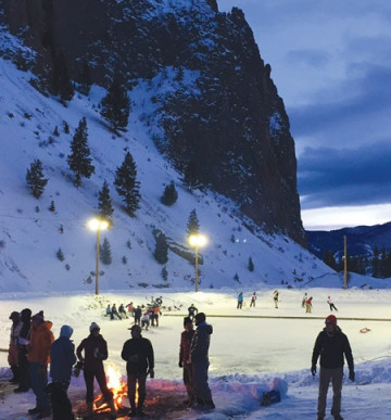 Pond Hockey & Skating